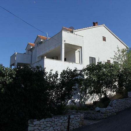 Apartmani Vesna Supetar Buitenkant foto