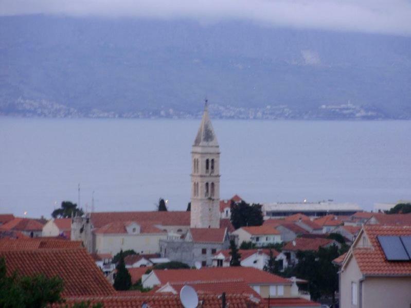 Apartmani Vesna Supetar Buitenkant foto
