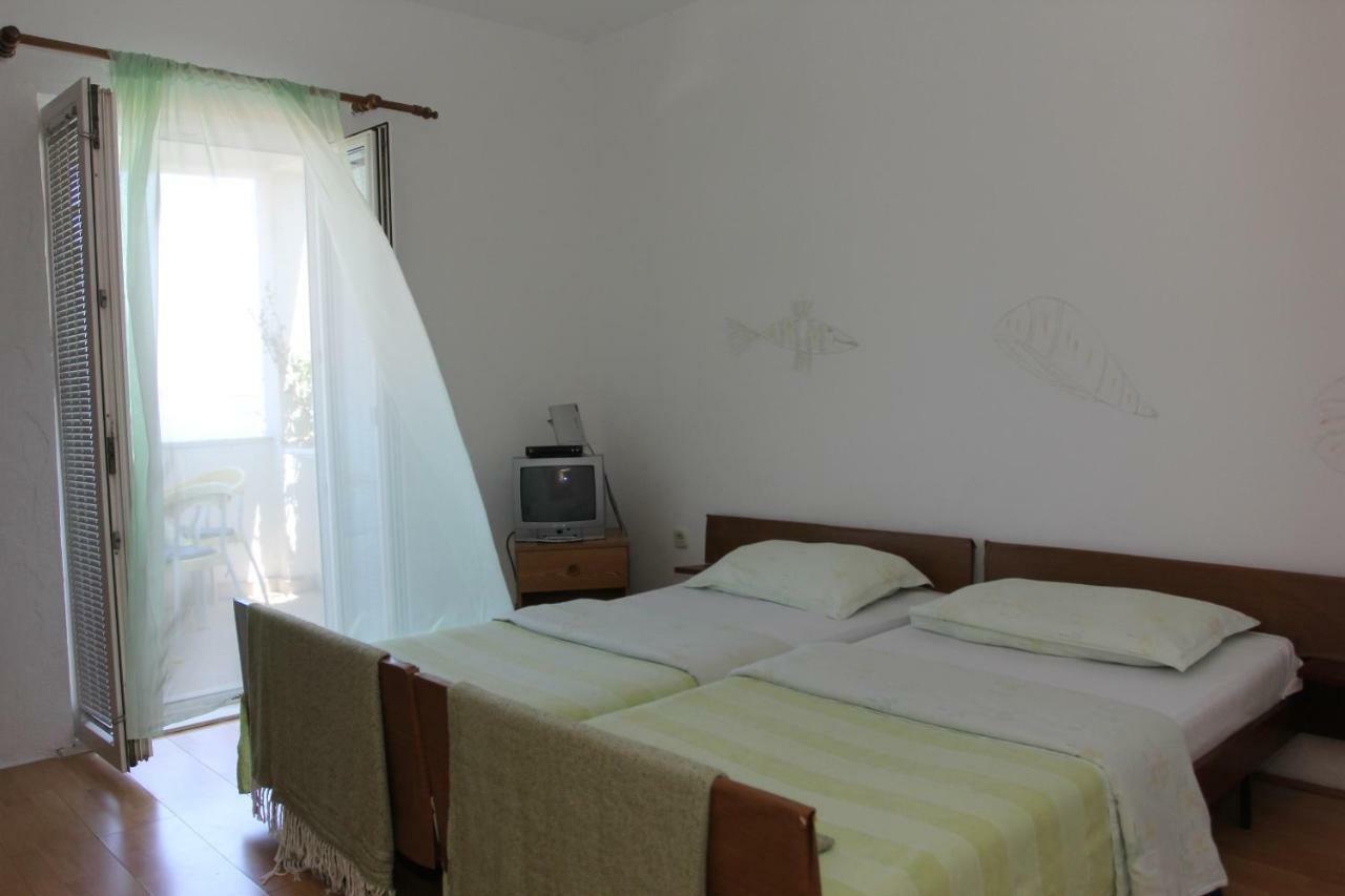 Apartmani Vesna Supetar Buitenkant foto