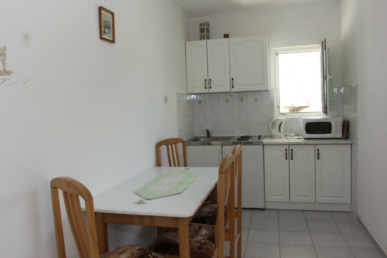 Apartmani Vesna Supetar Buitenkant foto