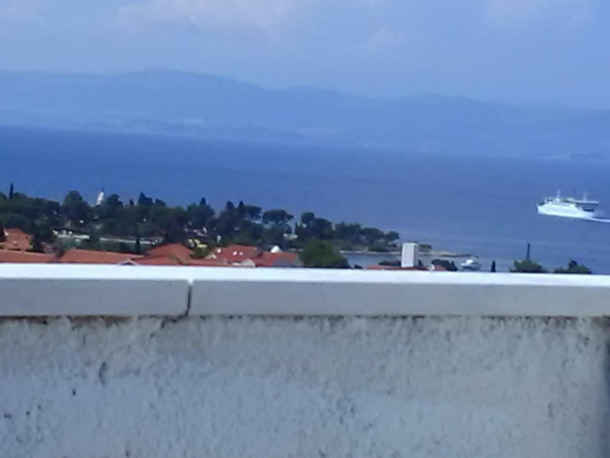 Apartmani Vesna Supetar Buitenkant foto